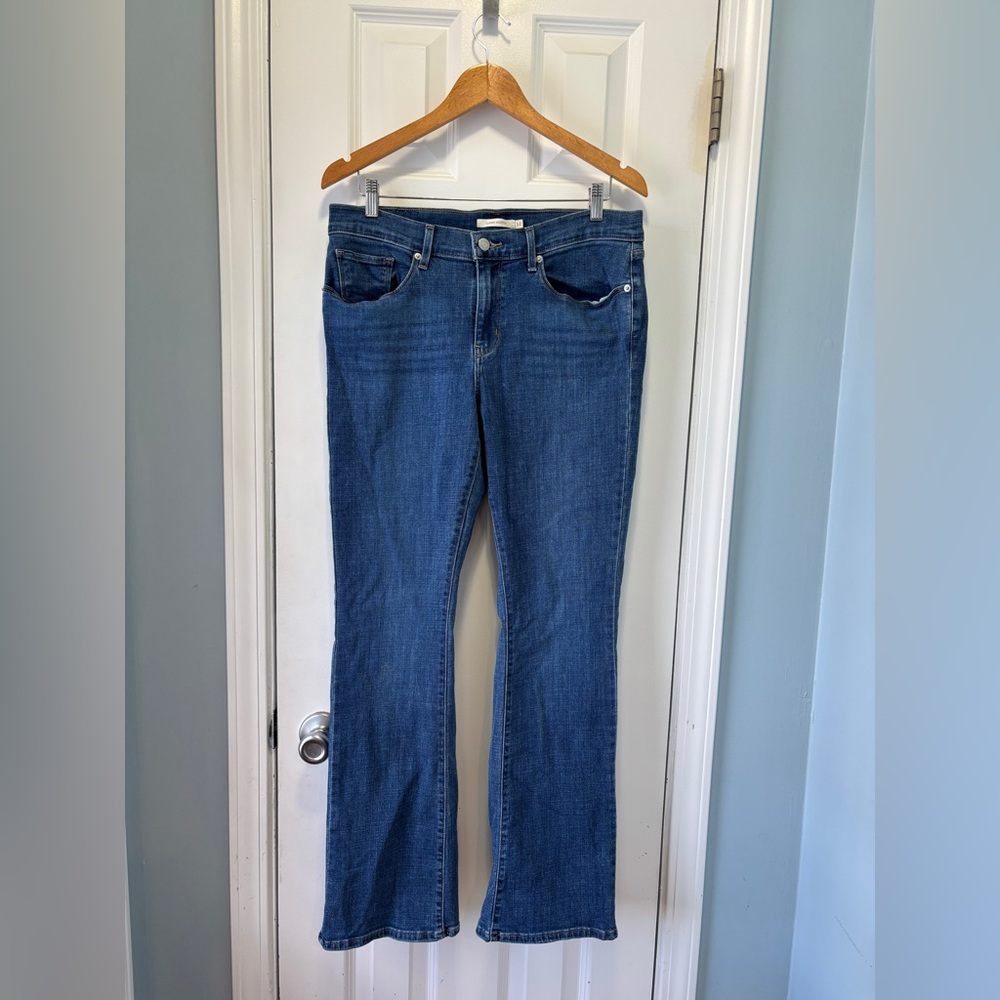 Levi's Women's Classic Bootcut Jeans Size 12